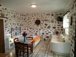Villa Peristeri - Image 2