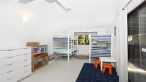 FABULOUS HOLIDAY HIDEAWAY - COOLUM BEACH - Image 4