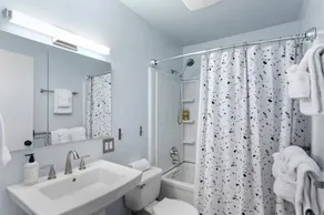 Epicurean remodel in central location - Image 4
