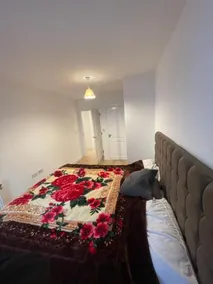 Amazing apartment moments away from the heart of London - Image 3