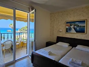 Menigos Resort - Image 3