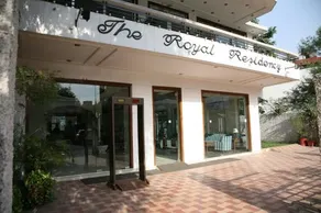 The Royal Residency Hotel - Image 4
