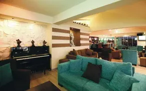 Huzur - Image 1