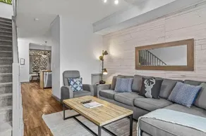 Fenwick Vacation Rentals - Image 5