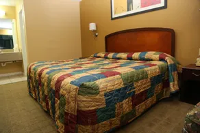 Kingsway Inn - Image 3