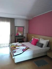 Margarita Hotel - Image 3