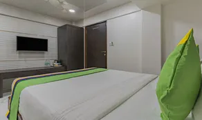 Capital O 60020 Hotel Aditi International - Image 3