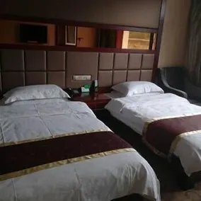 Wutaishan Yuanfeng Hotel - Image 3