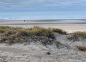 Royal Mathilde 503 right on the beach in Koksijde - Image 2