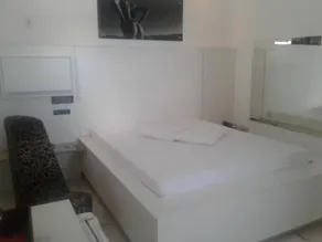Prime Motel - Image 3