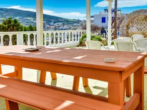 Scenic Holiday Home in Syros with Balcony - Image 5