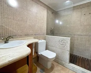 Espectacular casa en Covelo - Image 2