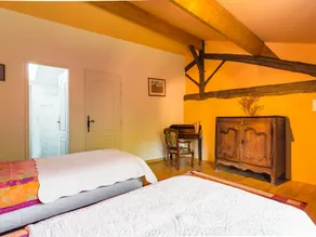 Huge Holiday Home in Aquitaine with Private Swimming Pool - Image 3