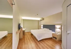 Hanting Hotel Shenyang Yuhong Square - Image 5