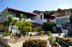 Villa Katina Apartments - Image 5