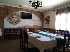 Hostal Restaurante El Quijote - Image 2