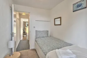 The Lookout, Sunny Beach Retreat, Sleeps 5 Guests - Image 4