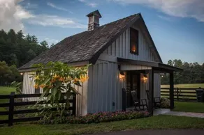 The Barn At Cold Mountain Pond is an Endearing Family Cabin Nestled in the Heart of the Cherry Log - Image 4
