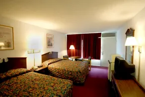 Americas Best Value Inn & Suites - Image 3