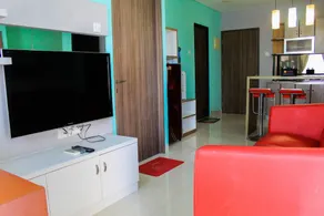 Homey Studio Room Sunter Icon Apartment By Travelio - Image 2