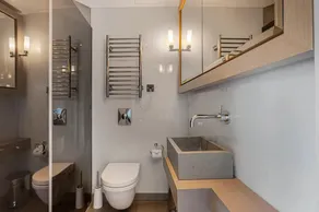 Cadogan Squre-2 Bedroom - Image 2