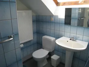 Apartment With Pool and Sauna - Image 5