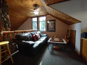 Union Bay Log Home - Image 5