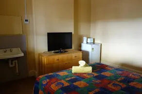 Tumut Star Hotel - Image 5