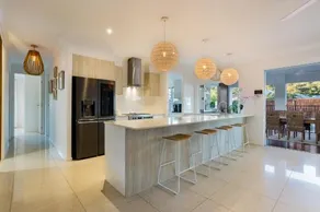 Villa Kelurga Trinity Beach Family and Pet friendly - Image 5