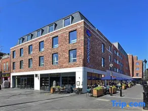 Travelodge St Albans City Centre - Image 1