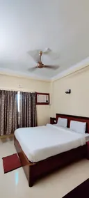 Goroomgo Annapurna Resort Puri - Near Temple and Walkable Distance From Golden Sea Beach - Image 3