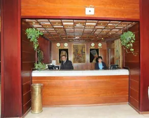 Pyramids Plaza Hotel - Image 5