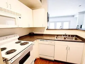 Execustay Metro Midtown - Image 3