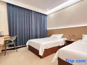 Changning Yanyi Hotel - Image 2