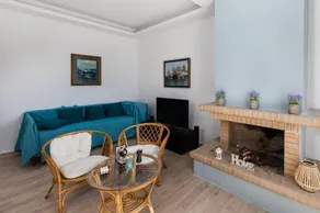Thalassa House - Image 2