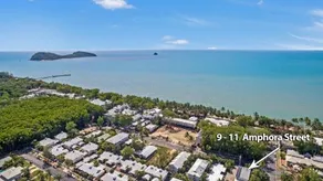 A short stroll to Palm Cove Beach - Image 4