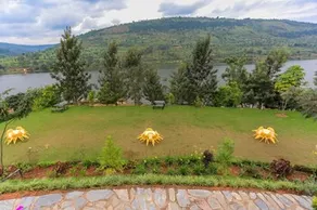The King Fish Beach Hotel - Image 2