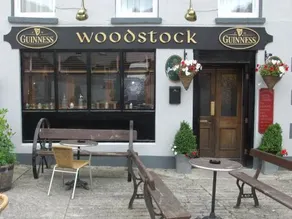 Woodstock Arms - Bar, Bed & Breakfast - Image 3