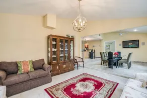 Serene Haven: Stunning Yard Pool And Views 4 Bedroom Home by RedAwning - Image 3