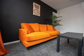 4 Beds - Big monthly discounts - Image 5