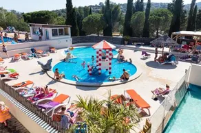 Casa mobile con piscina riscaldata, giardino e griglia - Image 4