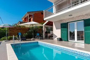 ctko196 Beautiful villa with private pool in Korcula Potirna just few steps from the sea 6 2 persons - Image 5