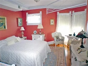 My Fair Lady Bed and Breakfast - Image 4