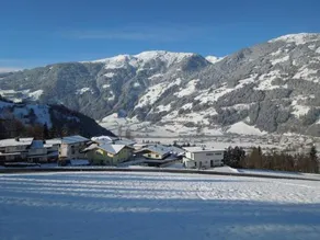 Apart KrÖll - Image 5