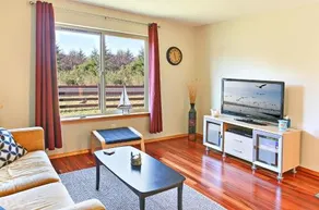 Red Sky Cottage - Image 2