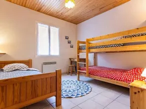 Gîte familial avec jardin clos, à 25 km de Nantes, WiFi, vélos et jeux pour enfants. - FR-1-306-953 - Image 3