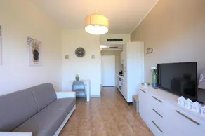 Pietrenere Seaside APT con Balcone - Image 2