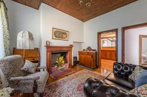 Richmond Bridge Cottage - Image 4