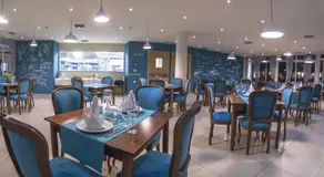 Lavris Hotels - Image 2
