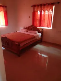 Vihal Estancia Holiday Inn - Image 4